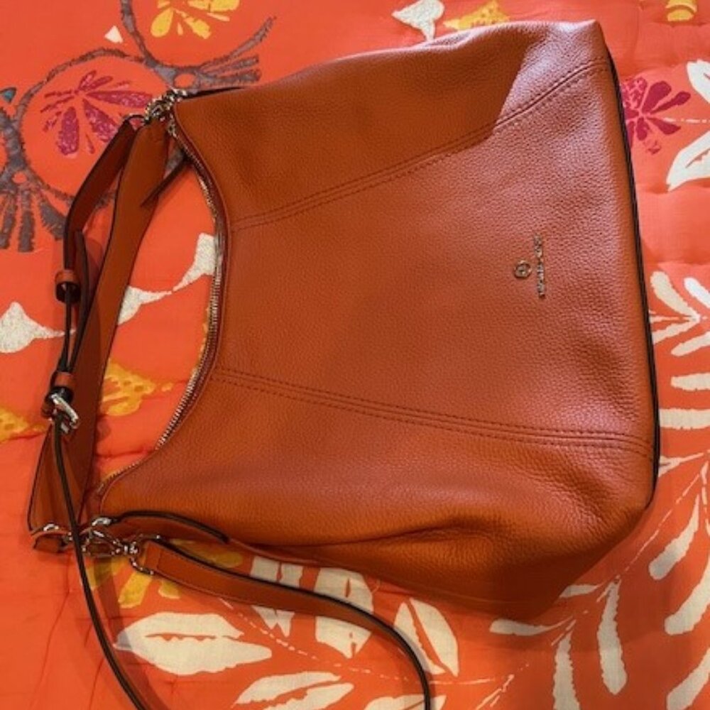 Brand new, beautiful Michael Kors leather purse with matching phone wallet